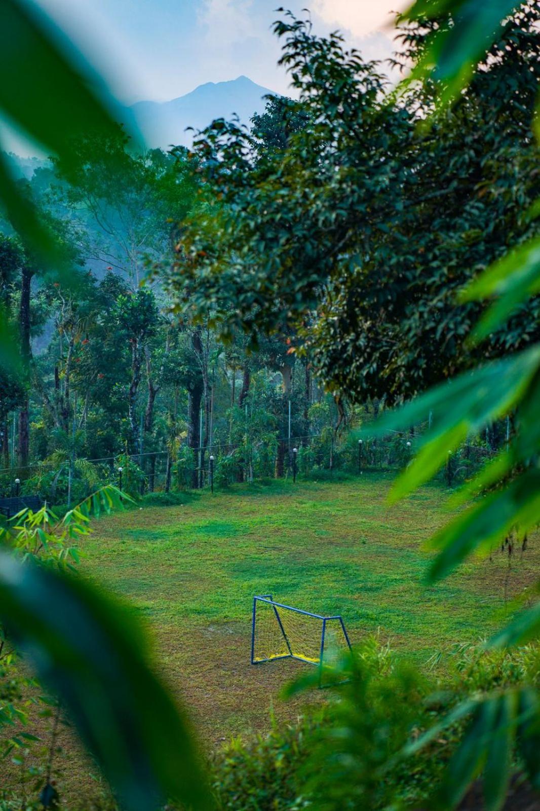 Space Rock Resort Kalpetta Exterior photo